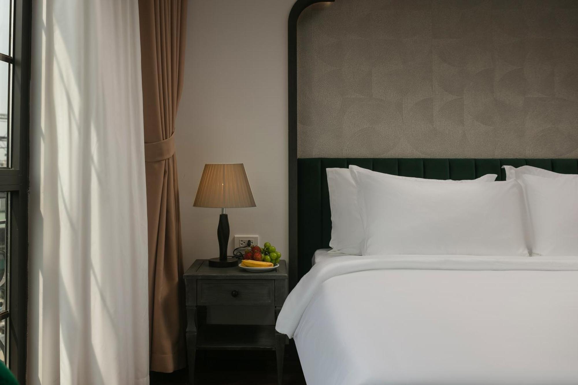 Hanoi Plaza Suite Hotel & Spa Exterior foto